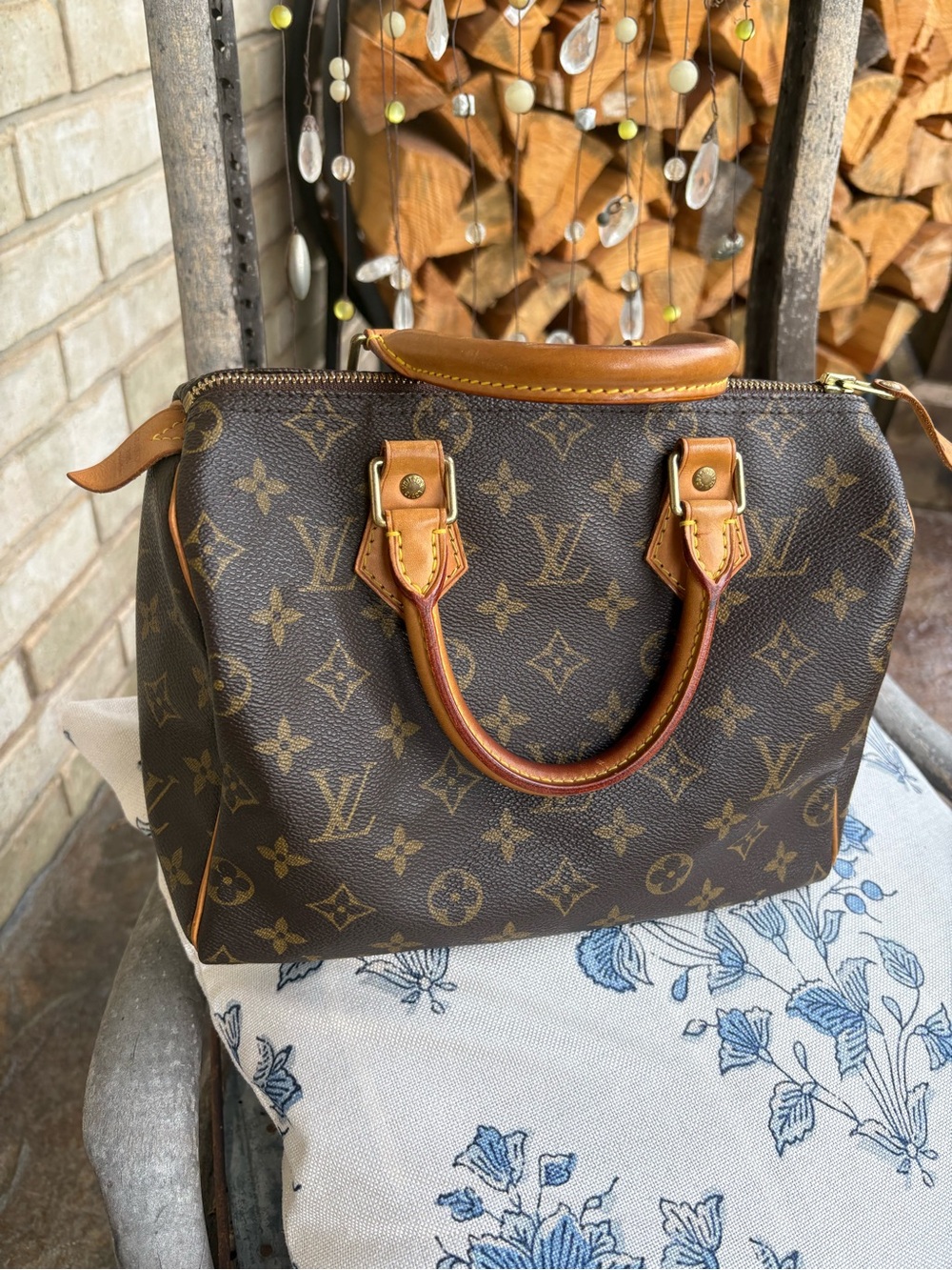 Louis Vuitton Brown Monogram Speedy 25 - Picture 11 of 16
